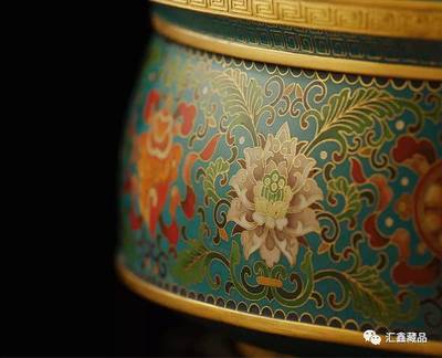 國之瑰寶 十箱官窯器與一件景泰藍