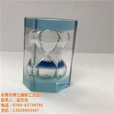 東莞市黃江鑫新工藝品廠 專注于工藝美術品、金屬與塑料制品制造